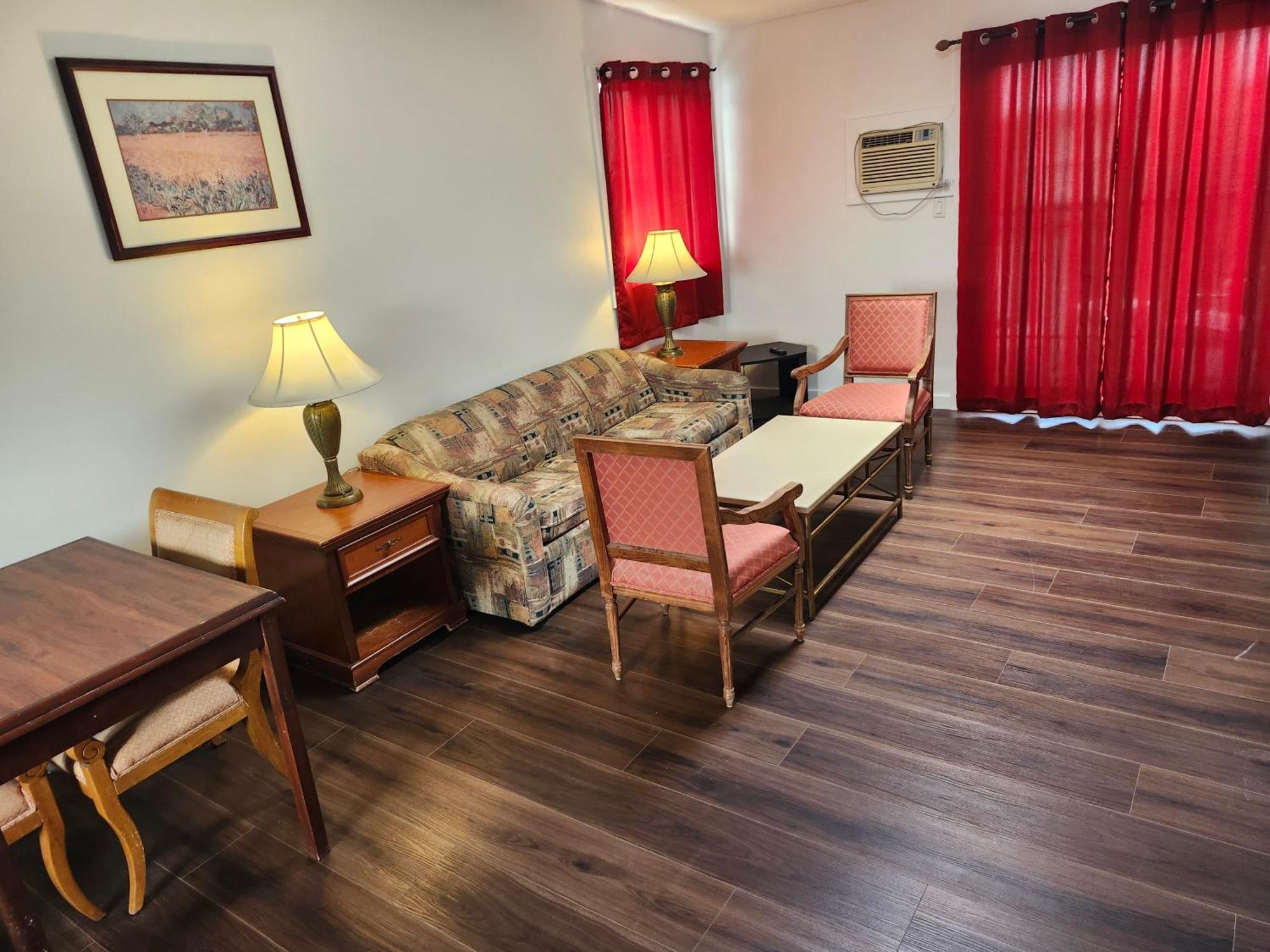 Cache Creek Inn Экстерьер фото